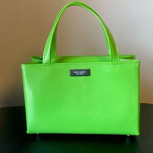 Kate Spade Sam Icon Leather Small Tote in Green